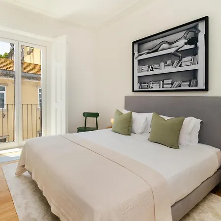 Appartement Whome Timeless Design Meets Convenience Lissabon