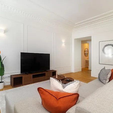 דירה Whome Timeless Design Meets Convenience ליסבון