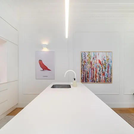 Whome Timeless Design Meets Convenience Appartement