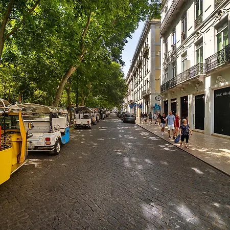 Daire Whome Timeless Design Meets Convenience Lisboa